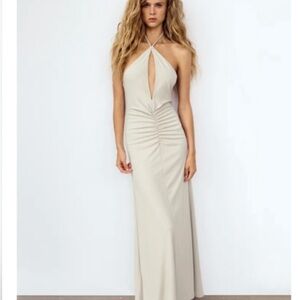 LONG DRAPED HALTER DRESS
GREENISH